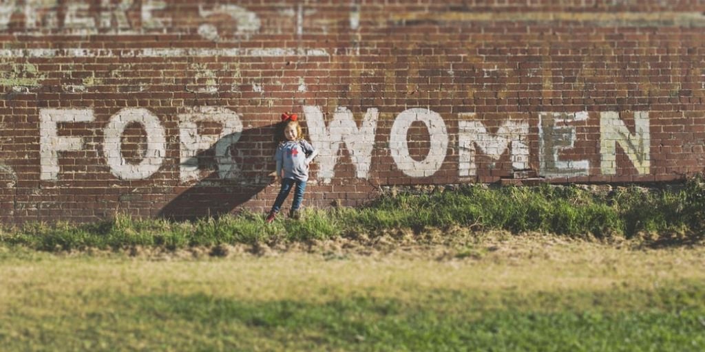 women trailbazing