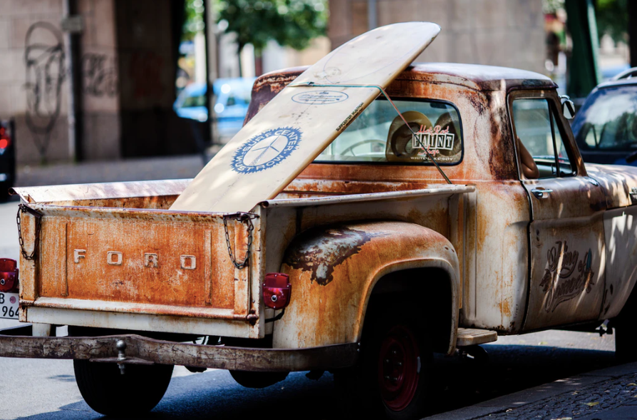 vintage brown and white Ford single-cab pickup truck parked on pavements photo – Free Car Image on Unsplash